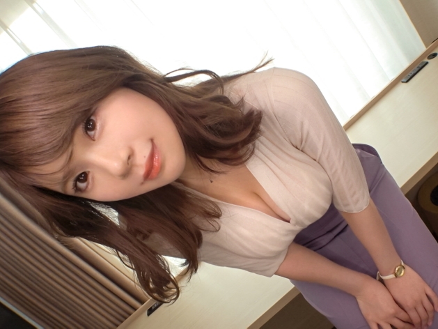 【爆乳美女のパイズリ天国】『このおっぱいで気持ちよくなって♡』ぷるぷるの巨乳で肉棒を挟み込み、敏感なマンコを激しく突き回す！巨乳好きにはたまらないエロプレイ！！