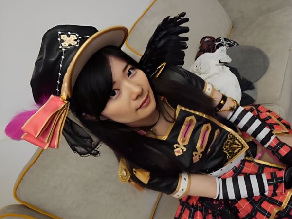 【アイドル秘め事】『ダメ、イッちゃう…』20歳のアイドルがコスプレ衣装で着衣SEX！騎乗位で感じまくり、正常位で連続絶頂！！♡
