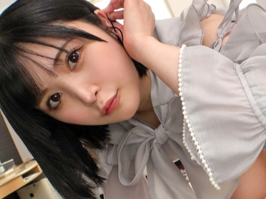 【地下アイドルをゲット！】可愛すぎるアイドル候補生をナンパ成功！チ○コを咥えさせ、敏感マ○コでエッチに感じまくり！スケベな本性丸出しでイキ乱れる！♡
