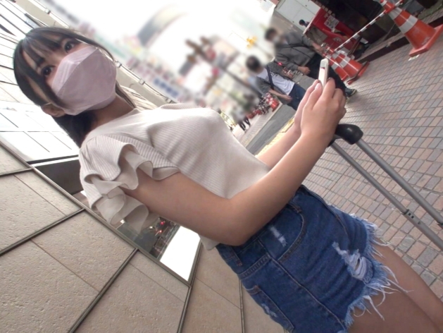【美乳美少女の悶絶プレイ】キレイなオッパイが揺れる！チ○コの上で感じまくる美少女がエロすぎる！おマンコを激しく突き上げられ、喘ぎ声が止まらない！美乳ボディが乱れまくる姿に興奮必至！！♡