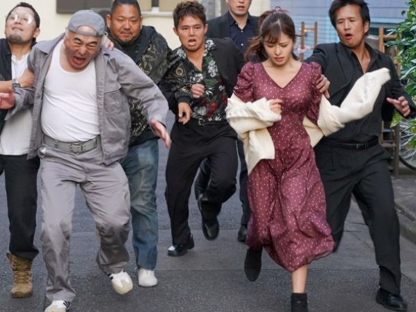 【地元NTR】元カレと再会した帰郷で愛を確かめ合うも、夜職時代のストーカー客に居場所を特定され、無理やり犯される…胸糞悪い裏切りセックス！！