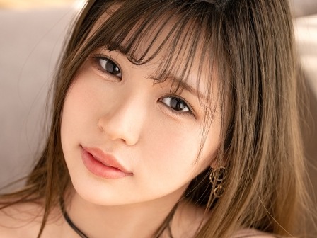 【美巨乳美女の濃厚プレイ】『もっとちょうだい…』色気たっぷりのキスから始まるエロタイム！チンポ先をペロペロ♡顔面にザーメンぶっかけられても笑顔が可愛すぎる！！