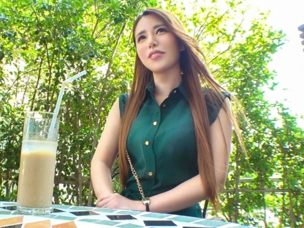 【美熟女秘書の淫らな秘密】『ダメ…こんなの初めて…』30代人妻秘書が仕事中の禁断プレイ！激ピストンに理性崩壊、本気で感じちゃうエロすぎる姿がヤバい！！♥