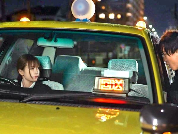 【タクシードライバー女子の危険な同棲】『家、来る？』好奇心からナンパ男を自宅に招いたら…♡必死のアピールに負けて中出しセックス！同棲生活が始まっちゃう？