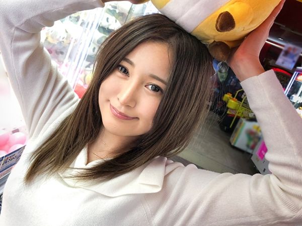 【寝起きエッチ】23歳素人娘、まさかのハメ撮りデビュー！朝から生チ●ポ挿入で中出しされ、感じまくる姿がエロすぎる！！