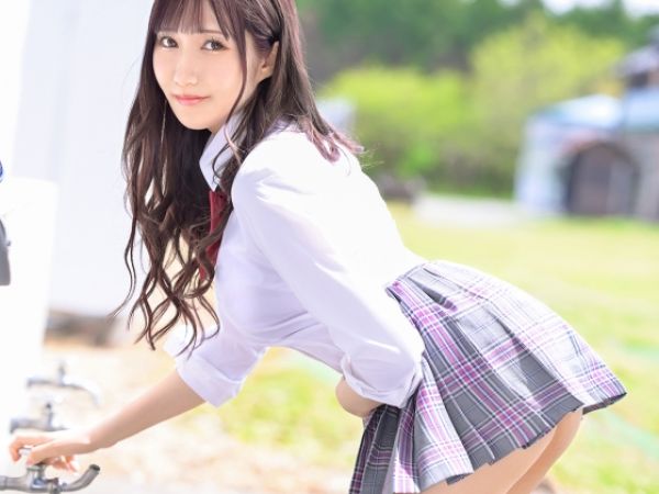 【小悪魔JKとの秘密のプレイ】『誰にも言わないで…』生意気な隣の席の美少女と体育倉庫でラブラブ着衣セックス！体操着のまま感じまくる姿に興奮MAX！フェラでご奉仕され、潮吹きまくる姿は必見！♡