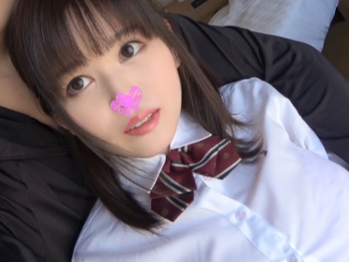 【制服美少女の淫らな誘惑】『ダメ…そんなにされたら…』巨乳で激カワの清楚系JKが肉棒で激しく突かれ、おっぱいを揺らしながら感じまくる！制服姿で淫らにヨガる姿は必見♡