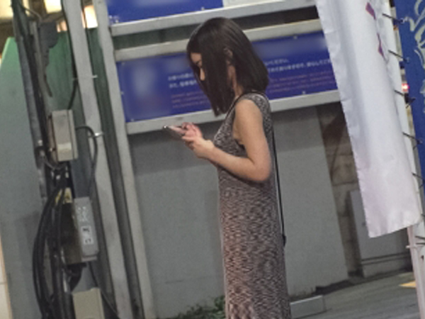 【街角の謎の美女とヤリまくり】『気持ち良すぎる…』たちんぼで見つけた敏感ボディの美女が、少し触れただけでマンコぐちょ濡れ！セックスのために生まれたかのようなエロさで、濃厚な性交を繰り広げる！！謎めいた美女との淫らな記録は必見！